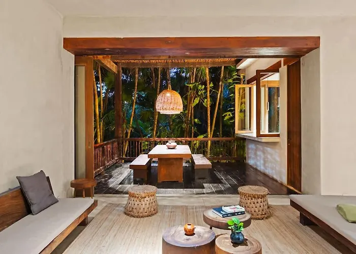 Tree House - Access -